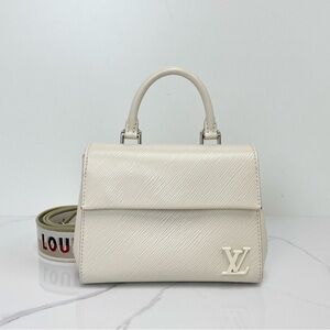 Louis Vuitton Cluny Mini